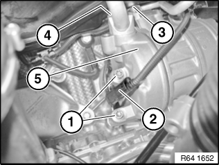 64 52 523 Removing and installing/replacing A/C system compressor (N63)