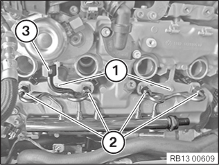 13 53 310 Removing and installing or replacing an injector (N63 B40/B44 ...