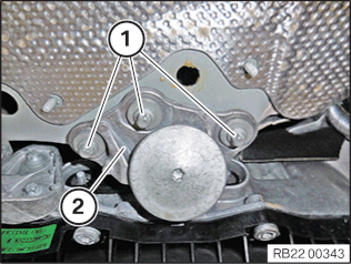 Replacing gaiter or centrifugal disc at transfer box