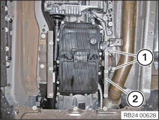 Replacing gaiter or centrifugal disc at transfer box