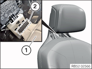 Removing and installing rear panel on front seat backrest, left or right
