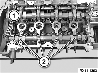 11 31 028 Removing and installing/replacing exhaust camshaft (N12)